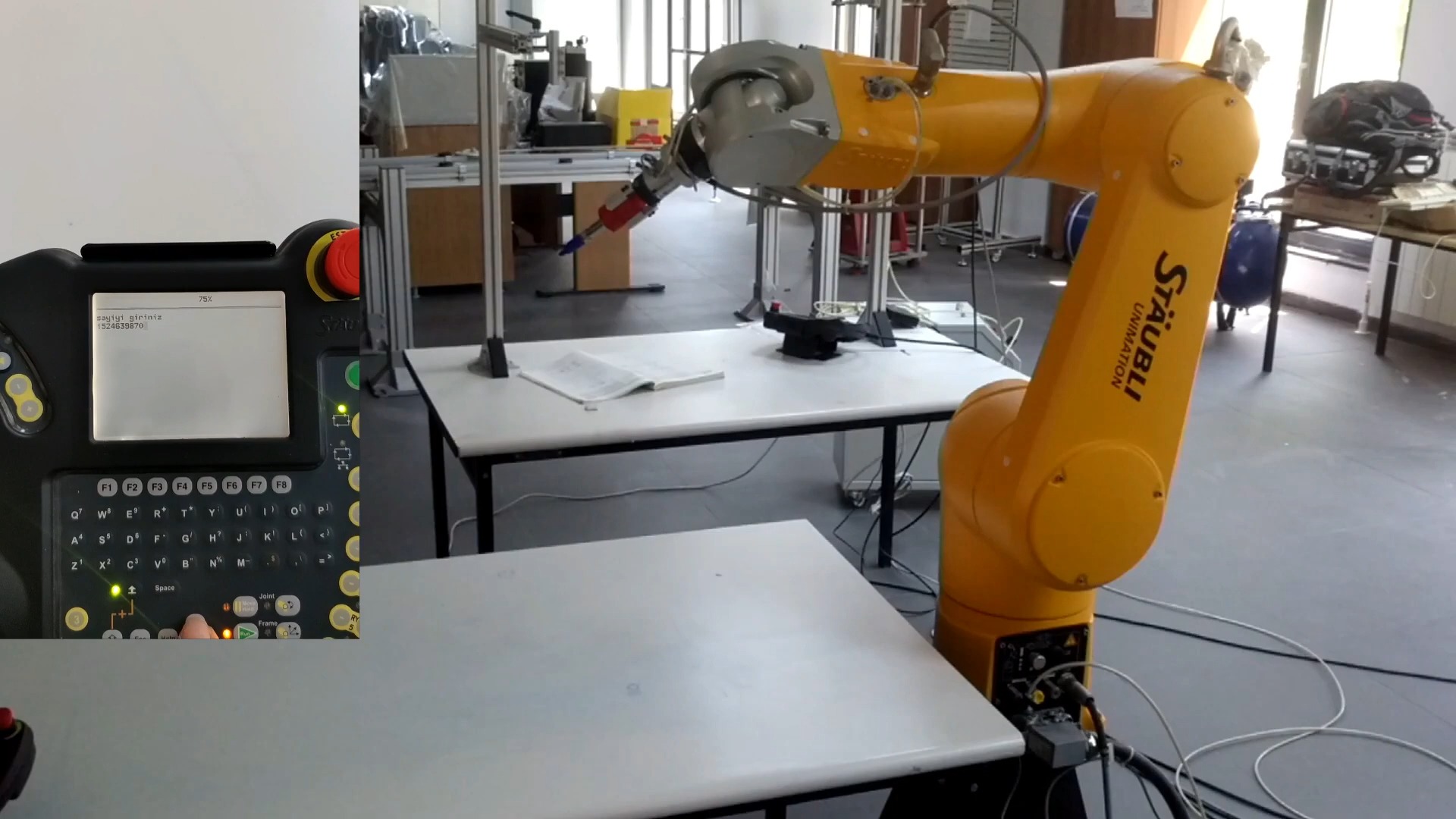 staubli tx90工业机器人写数字