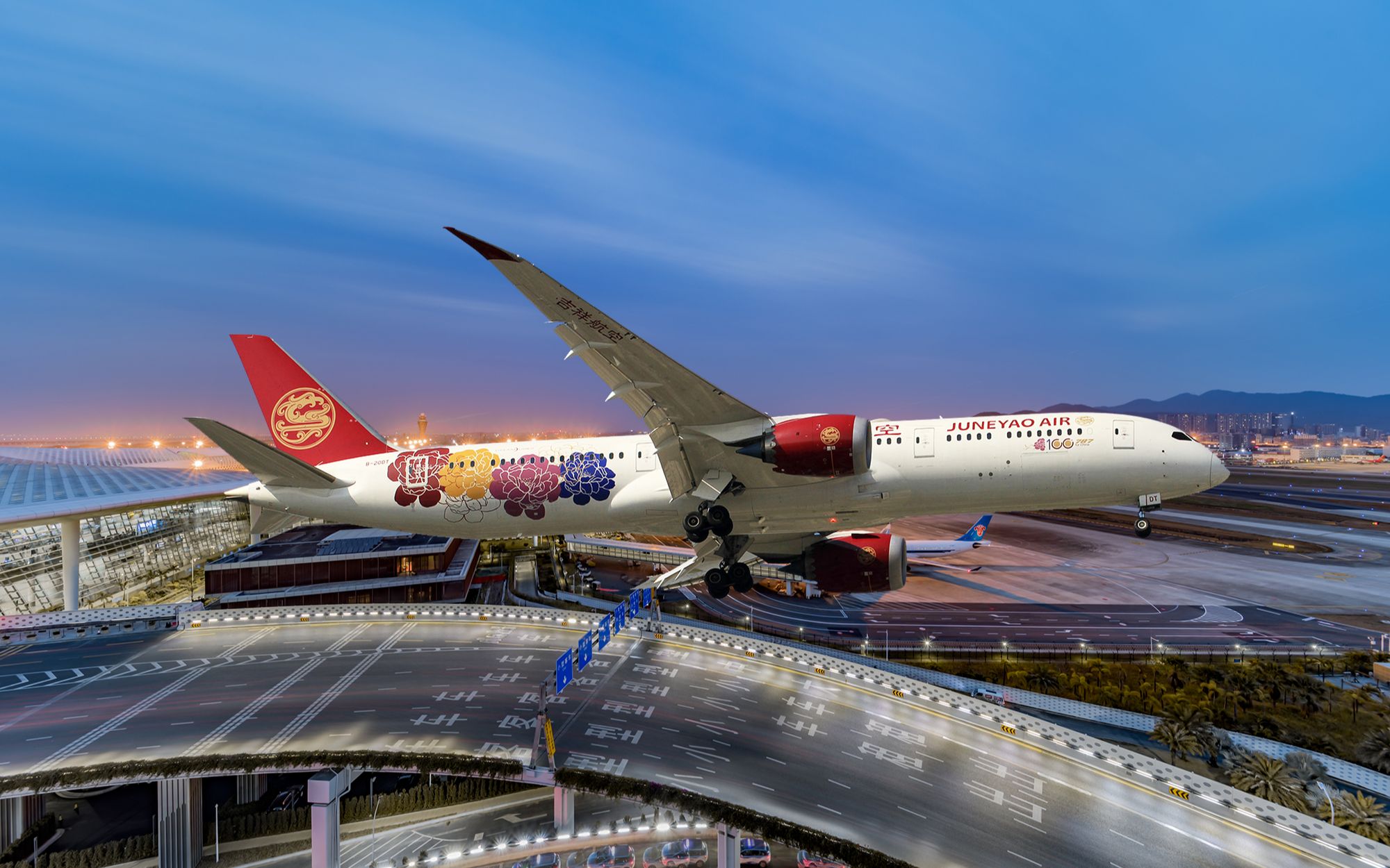 夜拍中国第100架波音787梦想客机吉祥航空梦旅生花