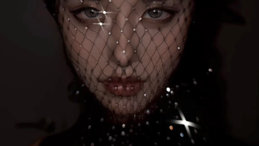 关了灯更是权威