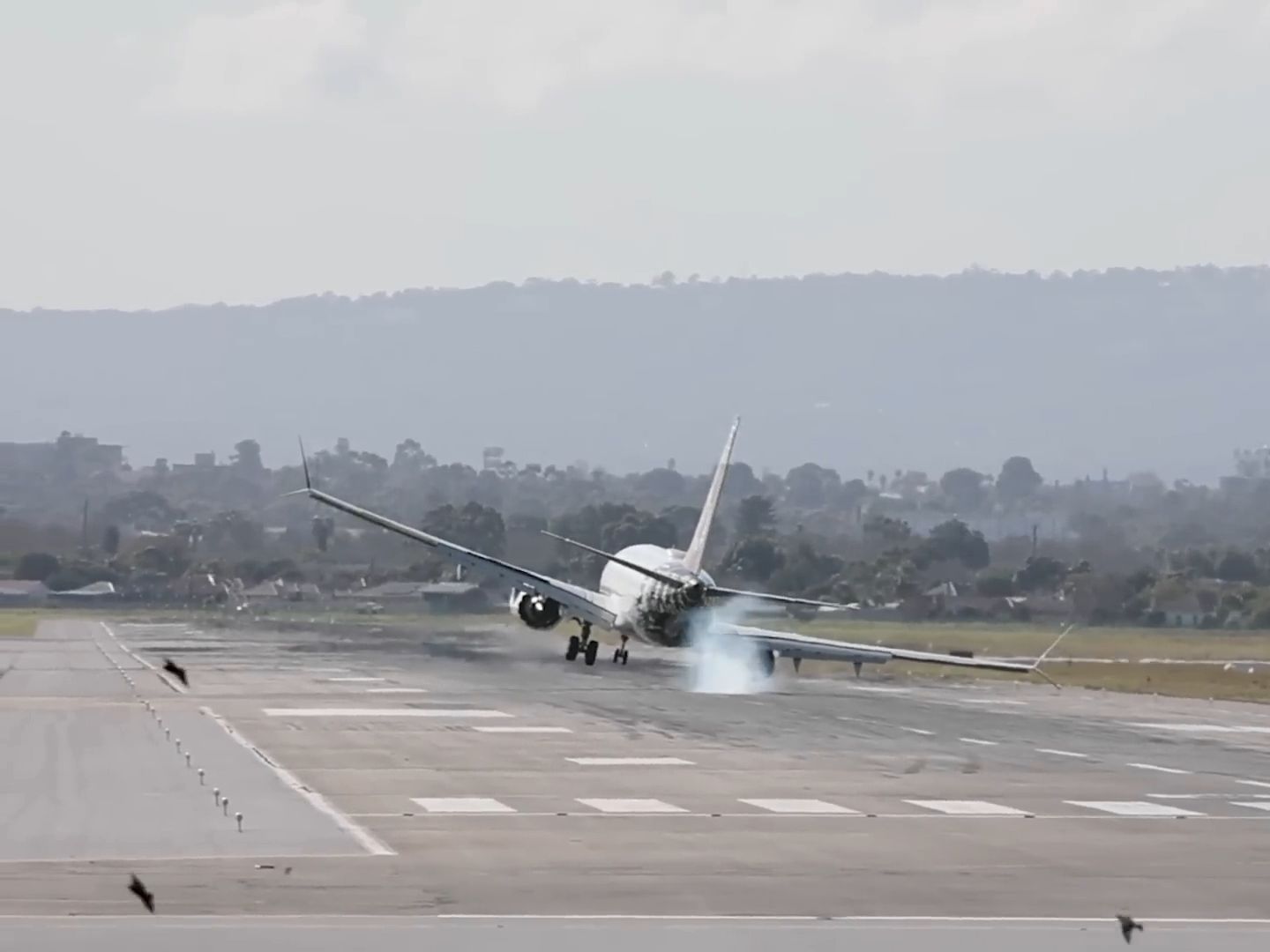 最近发生的飞机事故和精彩操作瞬间!——三分钟航空(13)