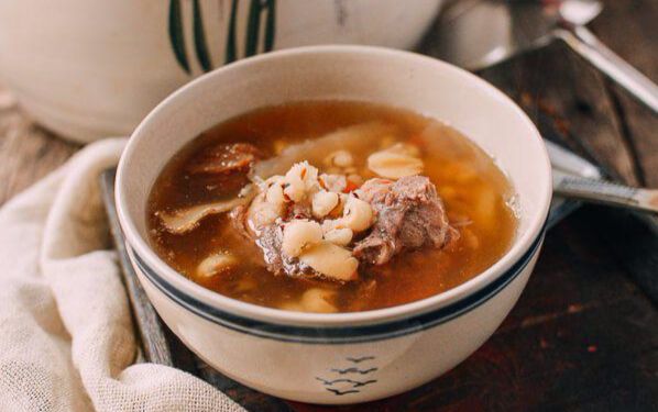 【清补凉筒骨汤】润燥除湿又养颜,美味靓汤喝起来!