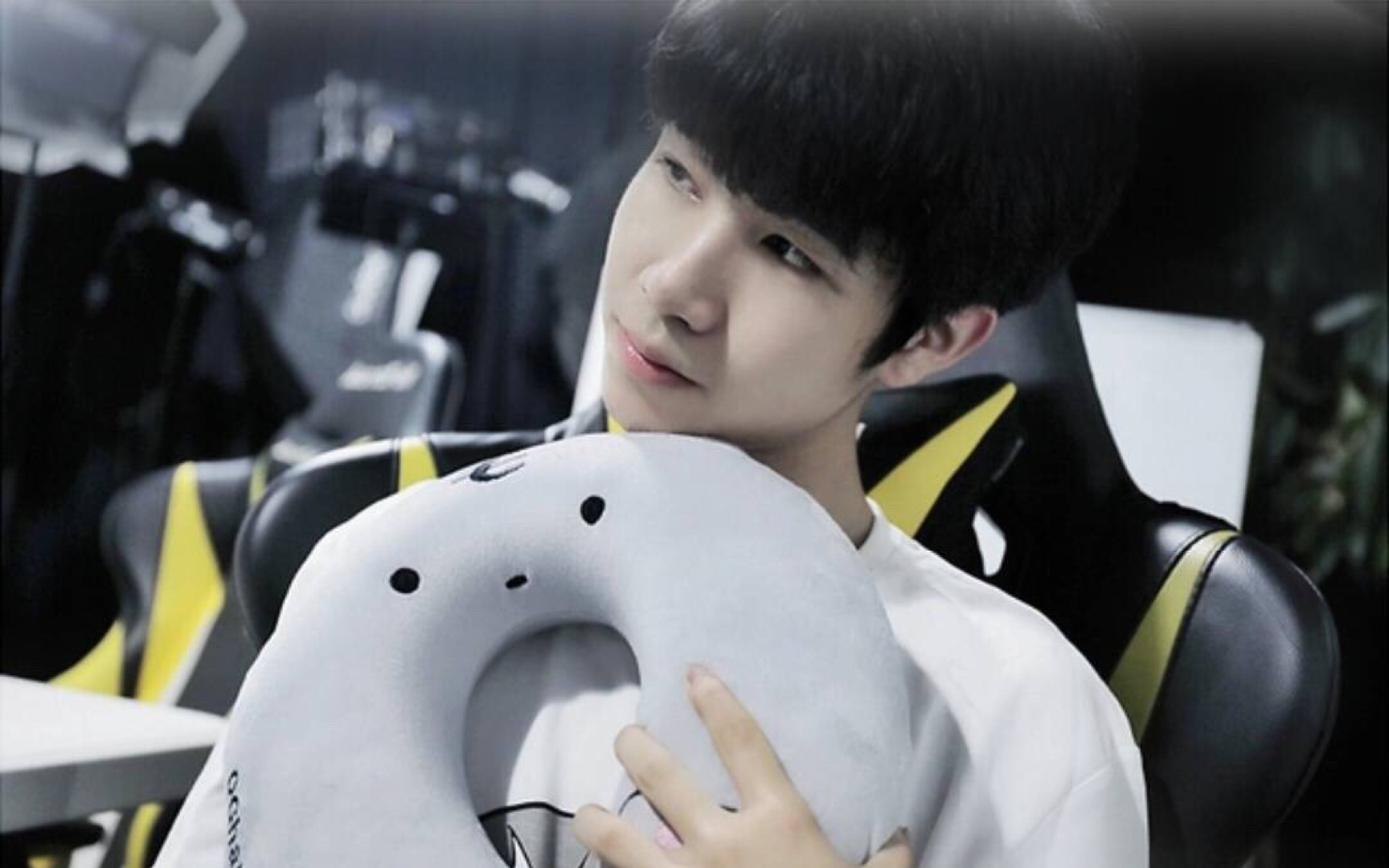 qghappy snow 许诺小姐姐的卡路里