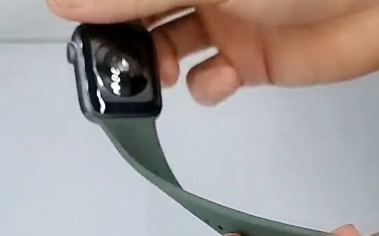 Apple Watch 表带,软硅胶运动腕带,更换表带 38/40 毫米 42/44 毫米表带,适用于 iWatch 系列 SE 6 5 4 3 2 1哔哩哔哩bilibili