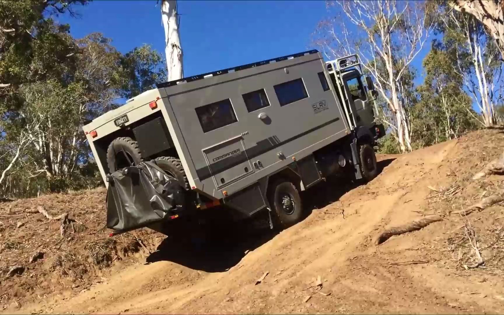 [图]SLRV MAN TGM 13.290 4x4 越野房车的爬坡能力