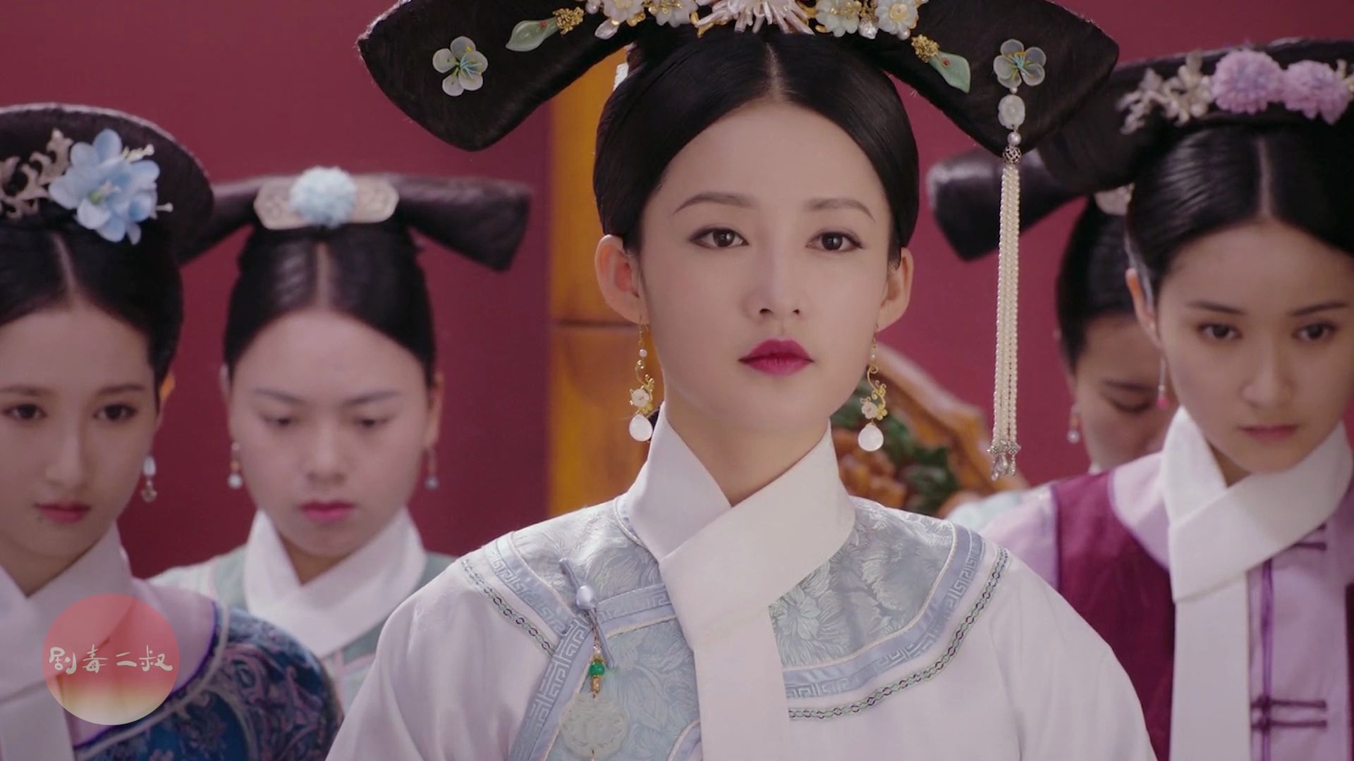 嫔妃们看寒香见那个镜头这镜头画面太美了