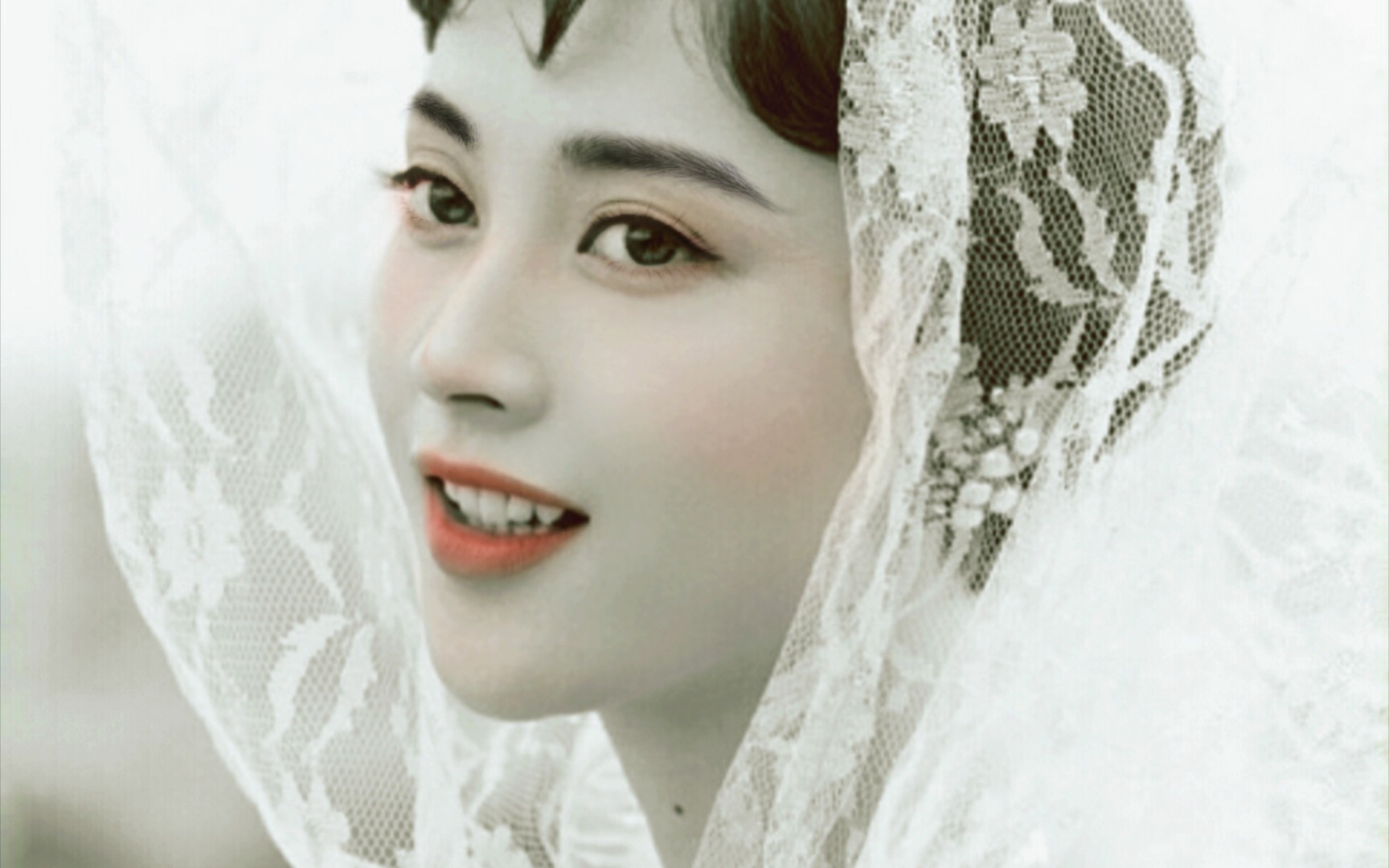 昭和初代绝代美人冈田茉莉子,人间富贵花