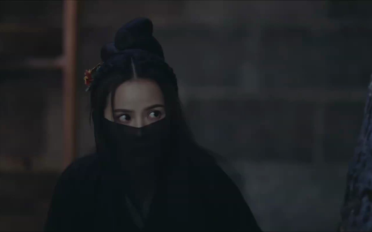 有侠气黑色面纱蒙面女