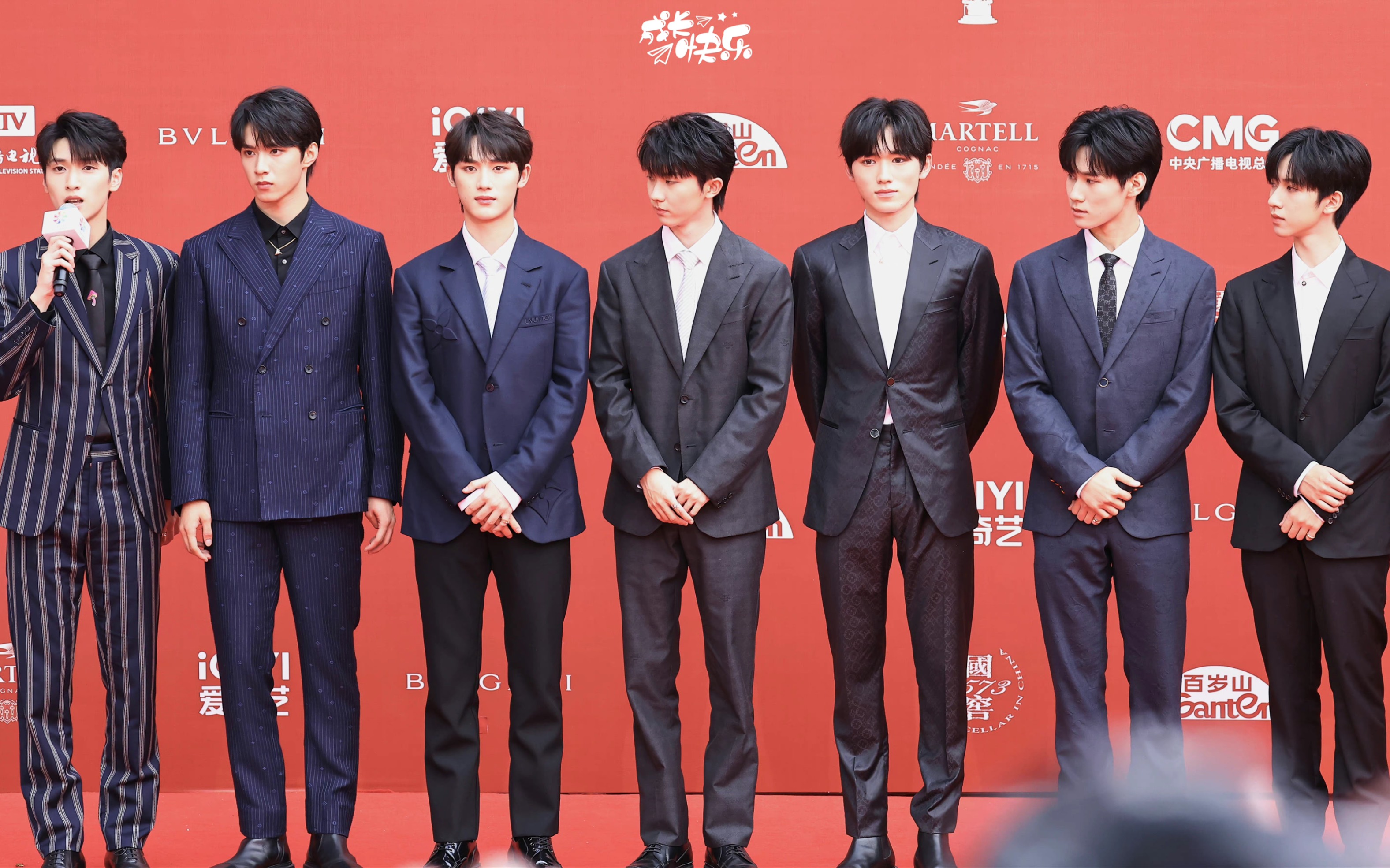 【时代少年团】220812 北京国际电影节 红毯全程_哔哩哔哩_bilibili