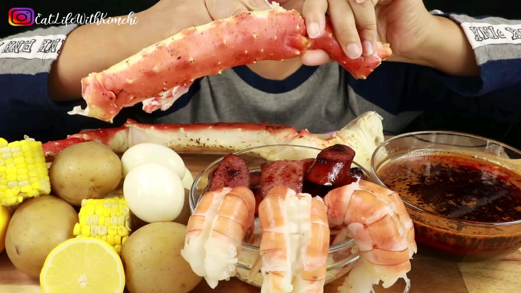 【Eat Life With Kimchi】海鲜煮配泰式海鲜酱哔哩哔哩bilibili