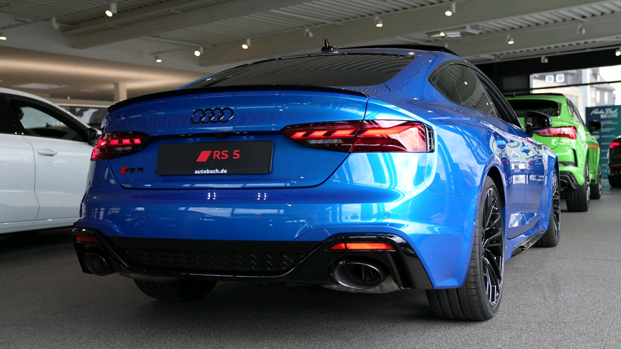 2023 奥迪 rs5 sportback (450hp) - 声浪, 外观 & 内饰!