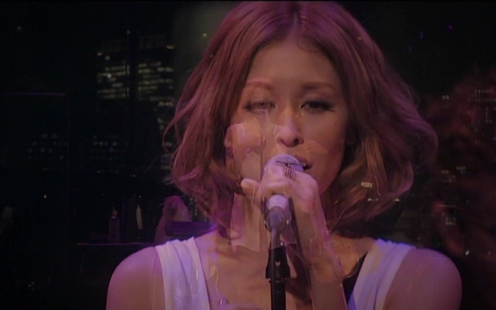 [图]抱きしめて - BENI MTV UNPLUGGED