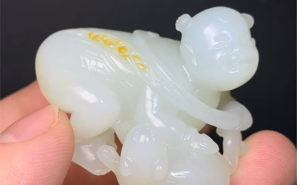 古玉老玉和田玉籽料清代合欢童子手玩件