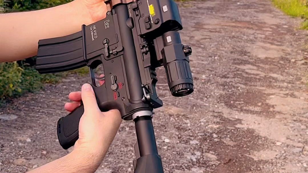 兄弟联装备之满配hk416电动玩具模型介绍