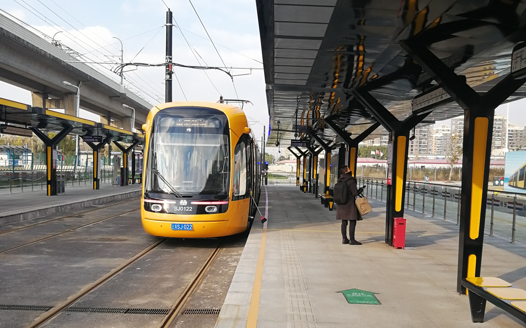 松江有轨电车开通!勿喷!_哔哩哔哩 (゜-゜)つロ 干杯~-bilibili