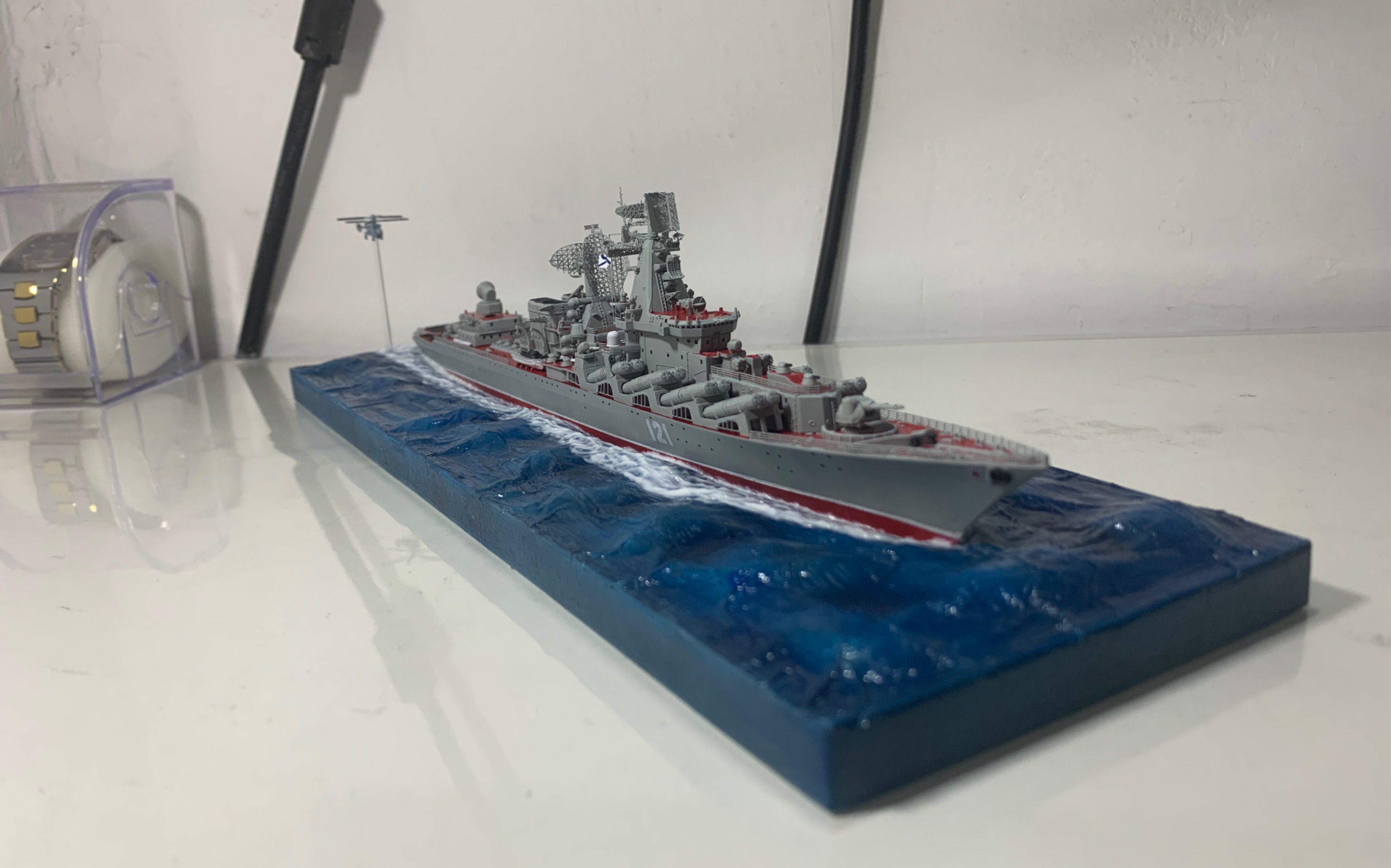 1/700 光荣级巡洋舰莫斯科号