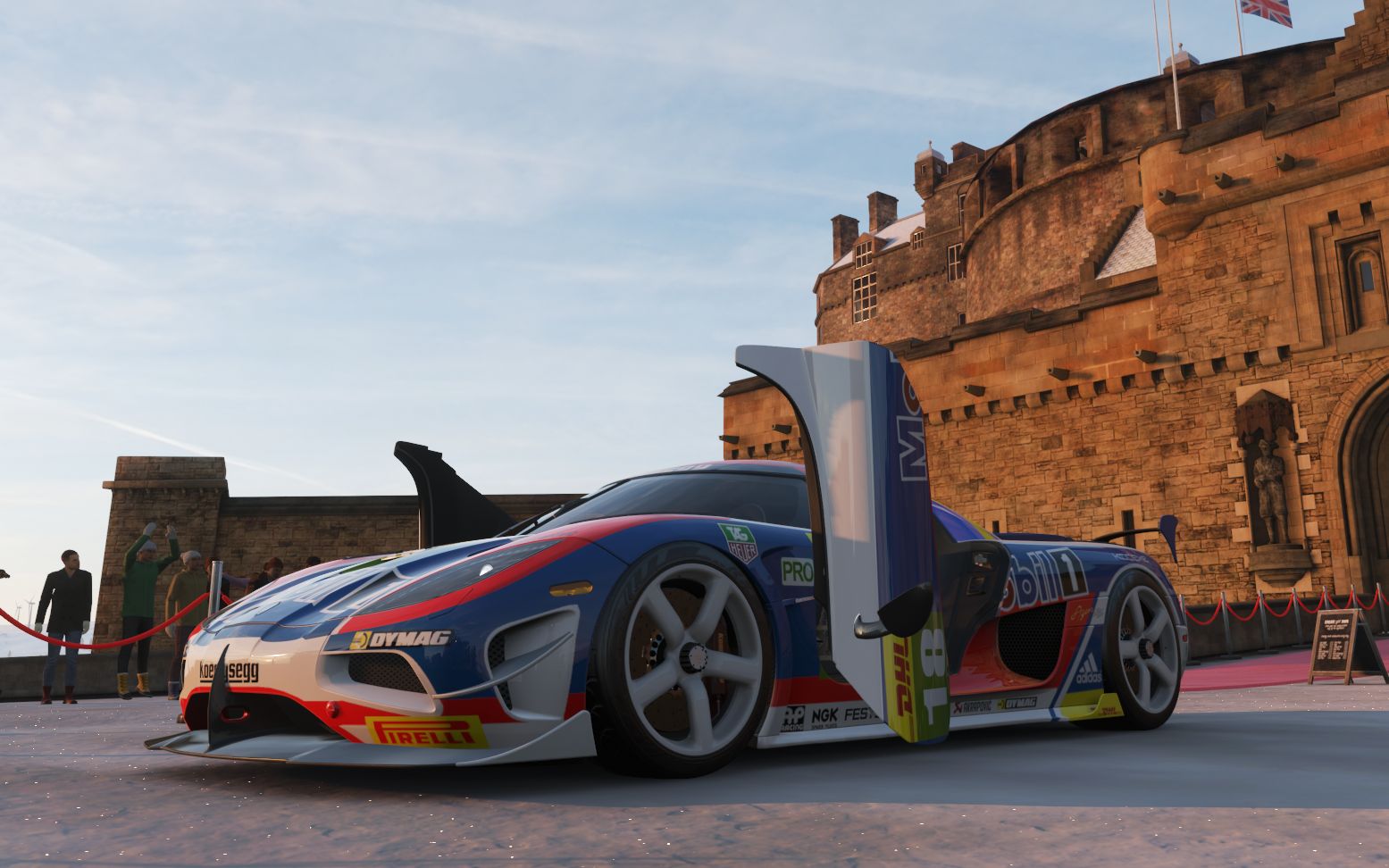 地平线4战斗机座舱柯尼塞格agerars暴雨高速风景线双视角狂飙