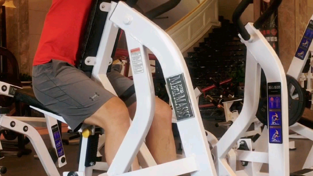 坐姿拉背_哔哩哔哩 (゜-゜)つロ 干杯~-bilibili