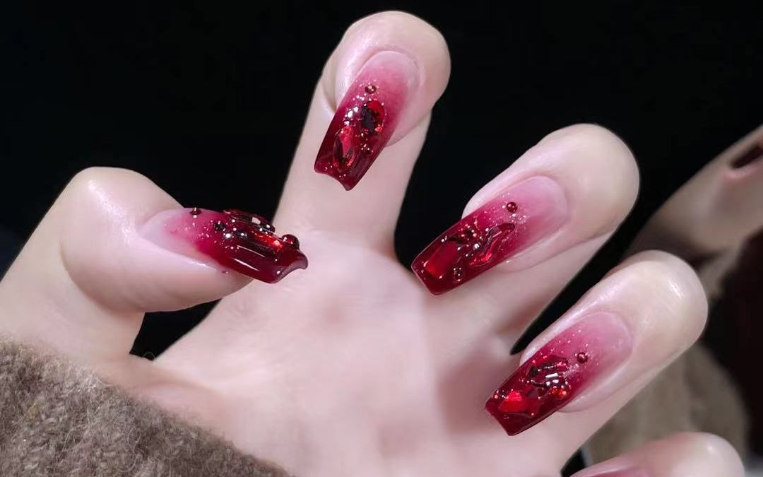 新年爆闪牛血红美甲教程来啦