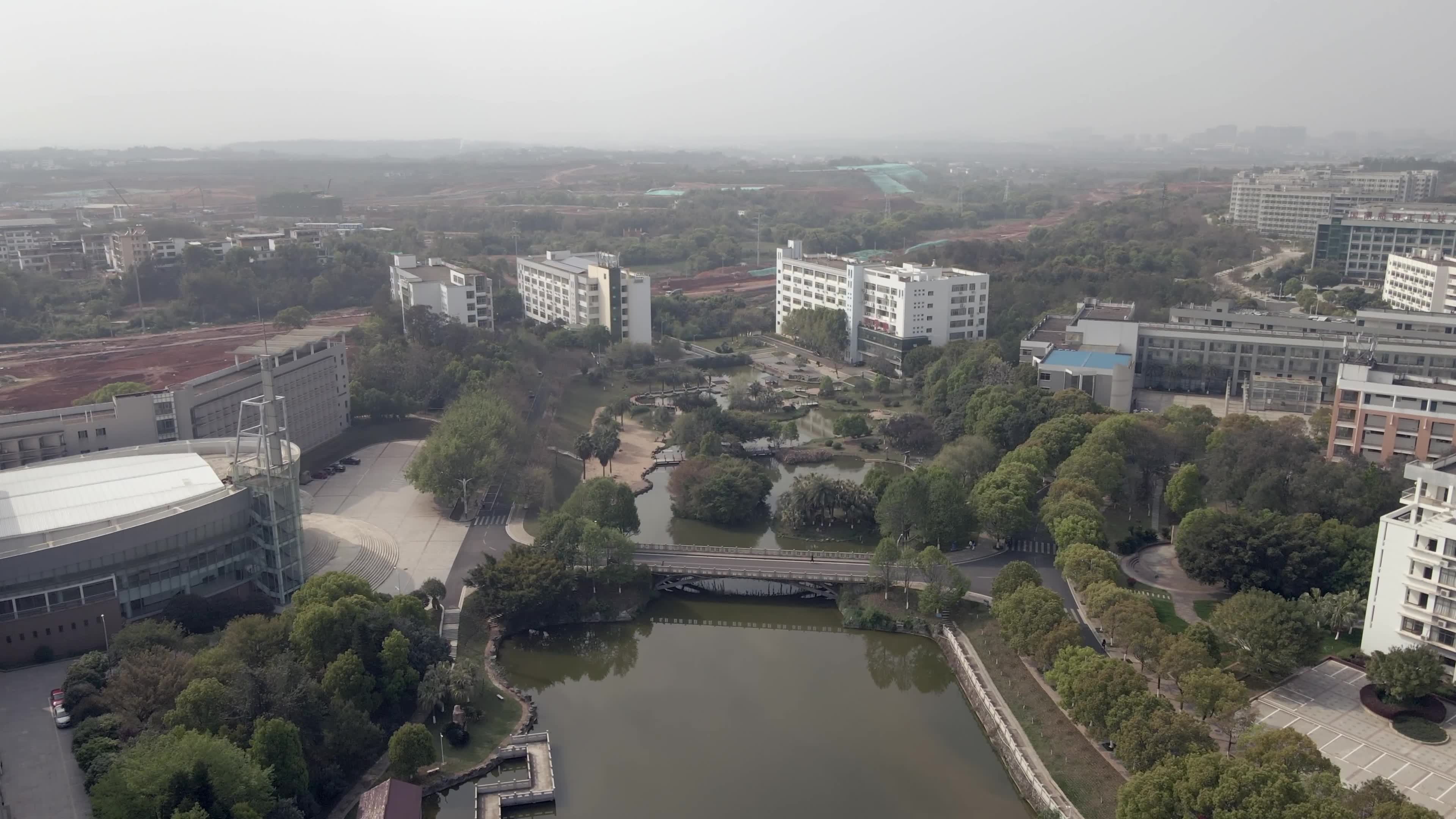 航拍赣南师范大学(集合一)_哔哩哔哩_bilibili