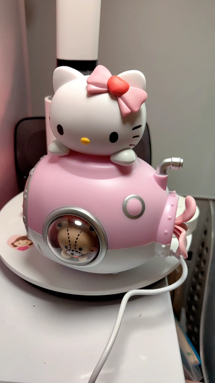 肯德基六一儿童节玩具三丽鸥,hello kitty风扇