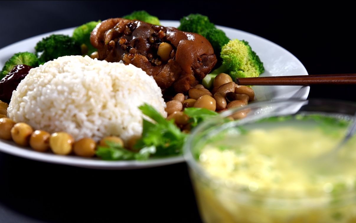 4-莲子花生猪蹄饭 蒸箱食谱_哔哩哔哩 (゜-゜)つロ 干杯~-bilibili