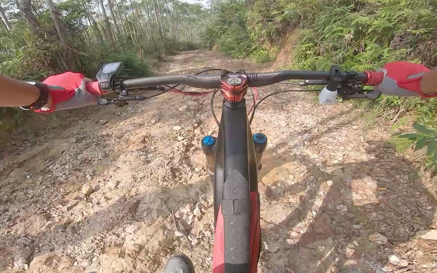 EBIKE电助力山地车软尾试骑第一视角哔哩哔哩bilibili