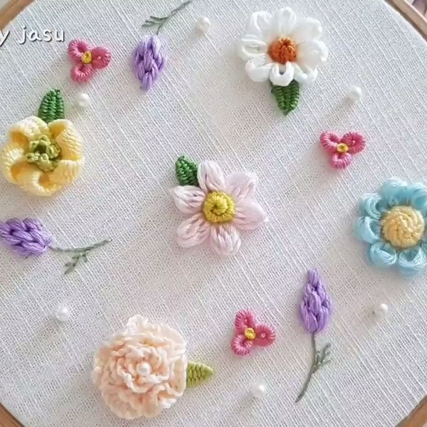刺绣】立体刺绣花束95-娇小的花卉刺绣_哔哩哔哩_bilibili