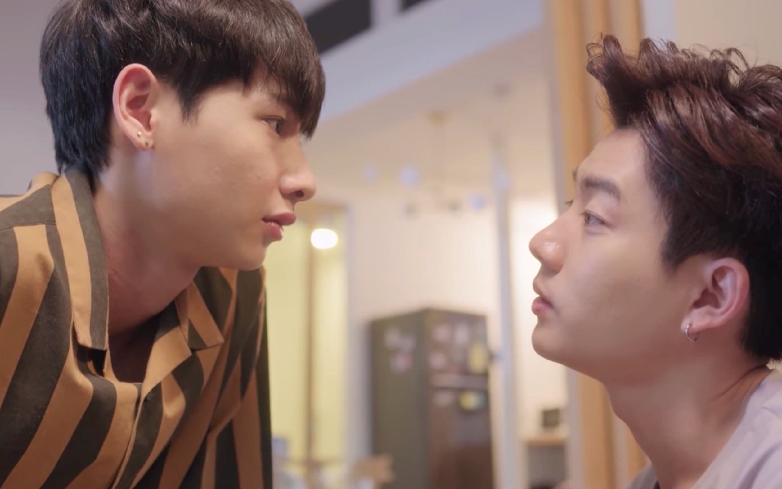 【爱情理论/恋爱传播学】- 天梯「offgun一二集剧情向混剪 gun宝的