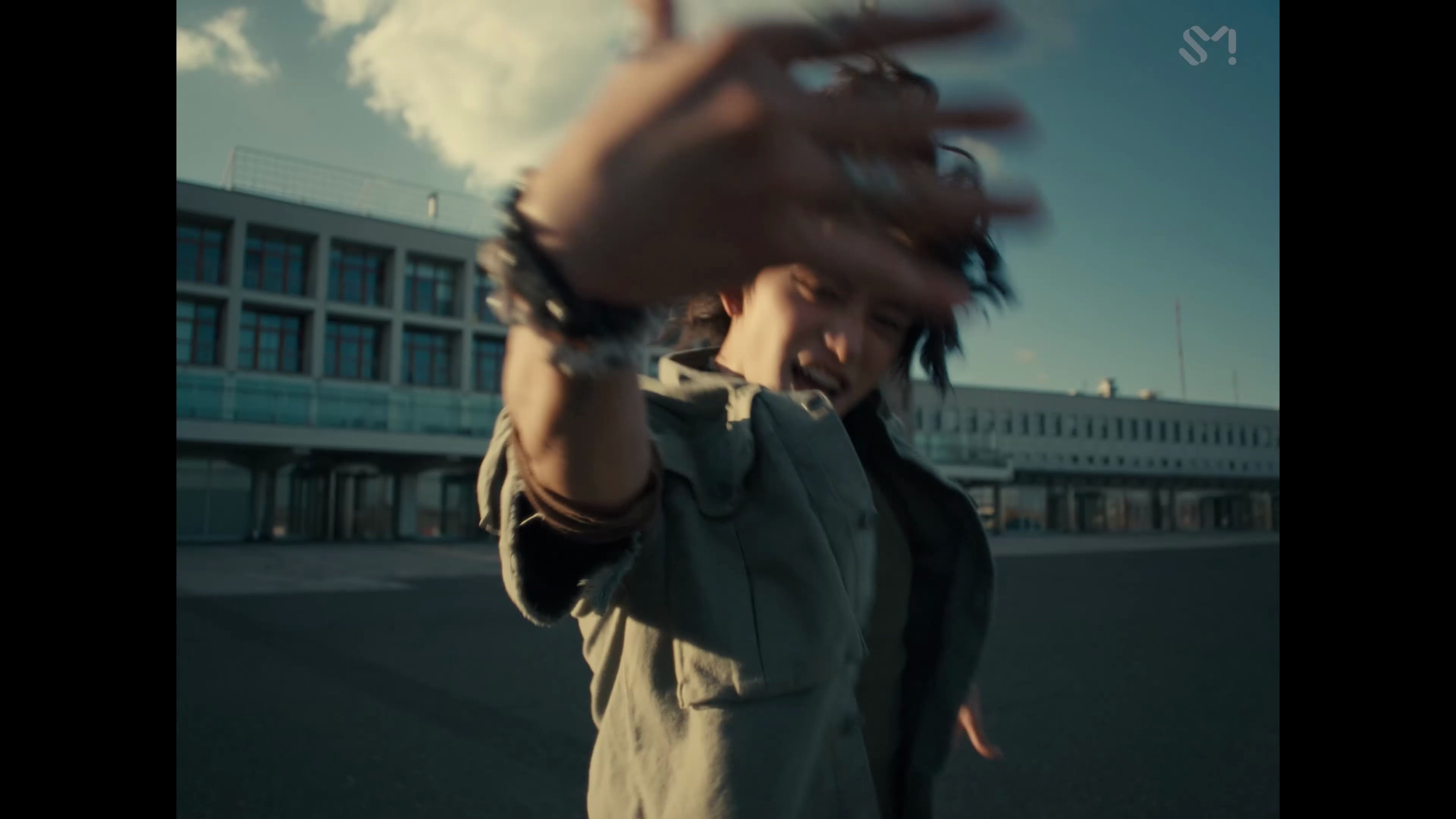 lucas 黄旭熙 solo出道 单曲renegade mv (plan b 舞蹈版)[4k]