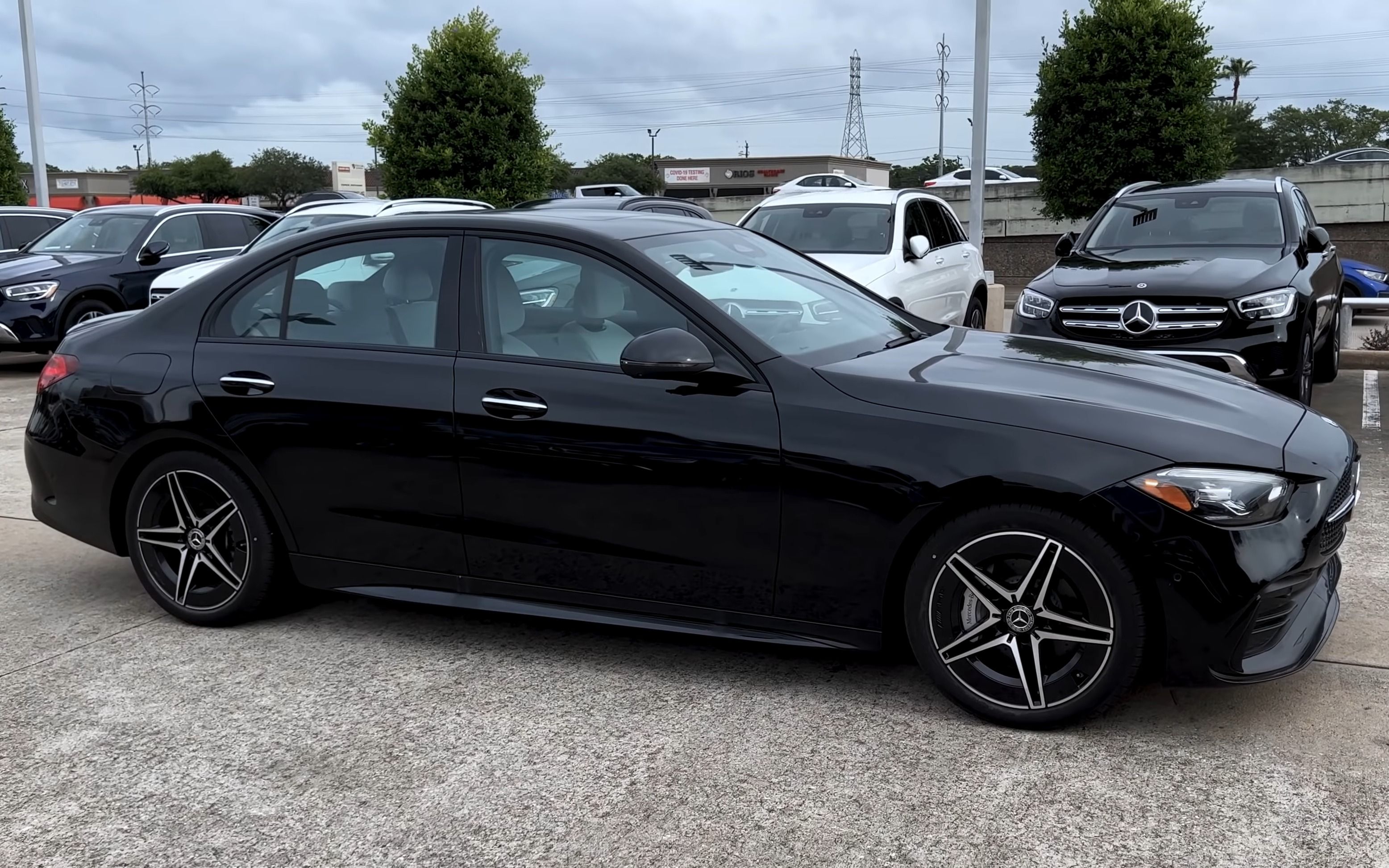 奔驰w206c级c3002022款外观声浪