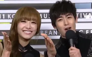 Download Video: 【Khuntoria】困困在面包车最新综艺提我结了！！！出道多年 归来仍是刚哥！！！