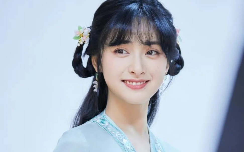 沈月汉服好好看