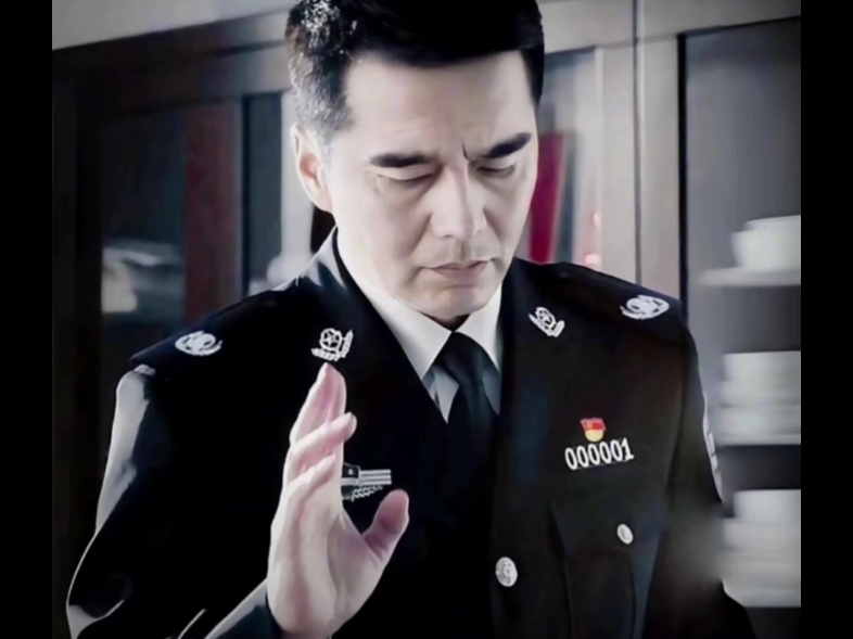 摆手不是狡辩,而是无需多言