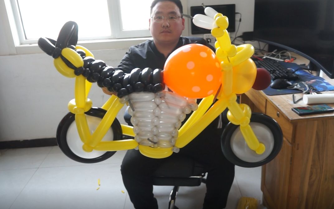 魔术气球造型分享(摩托车)