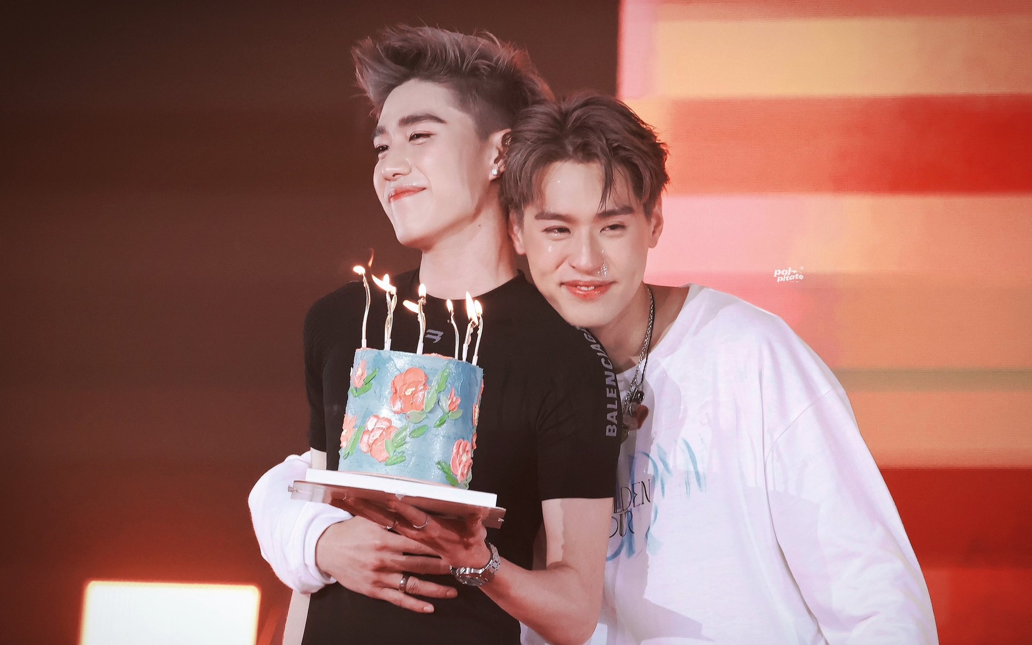 【bkpp中字】pp给bk的生日惊喜,神仙爱情让人落泪!