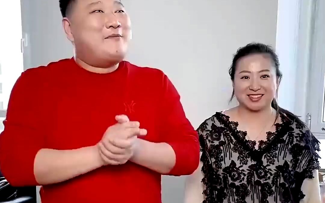 麻辣德子叫侯美丽高粱姨,哈哈哈~咱就是说实在是没想到两位山东人刚