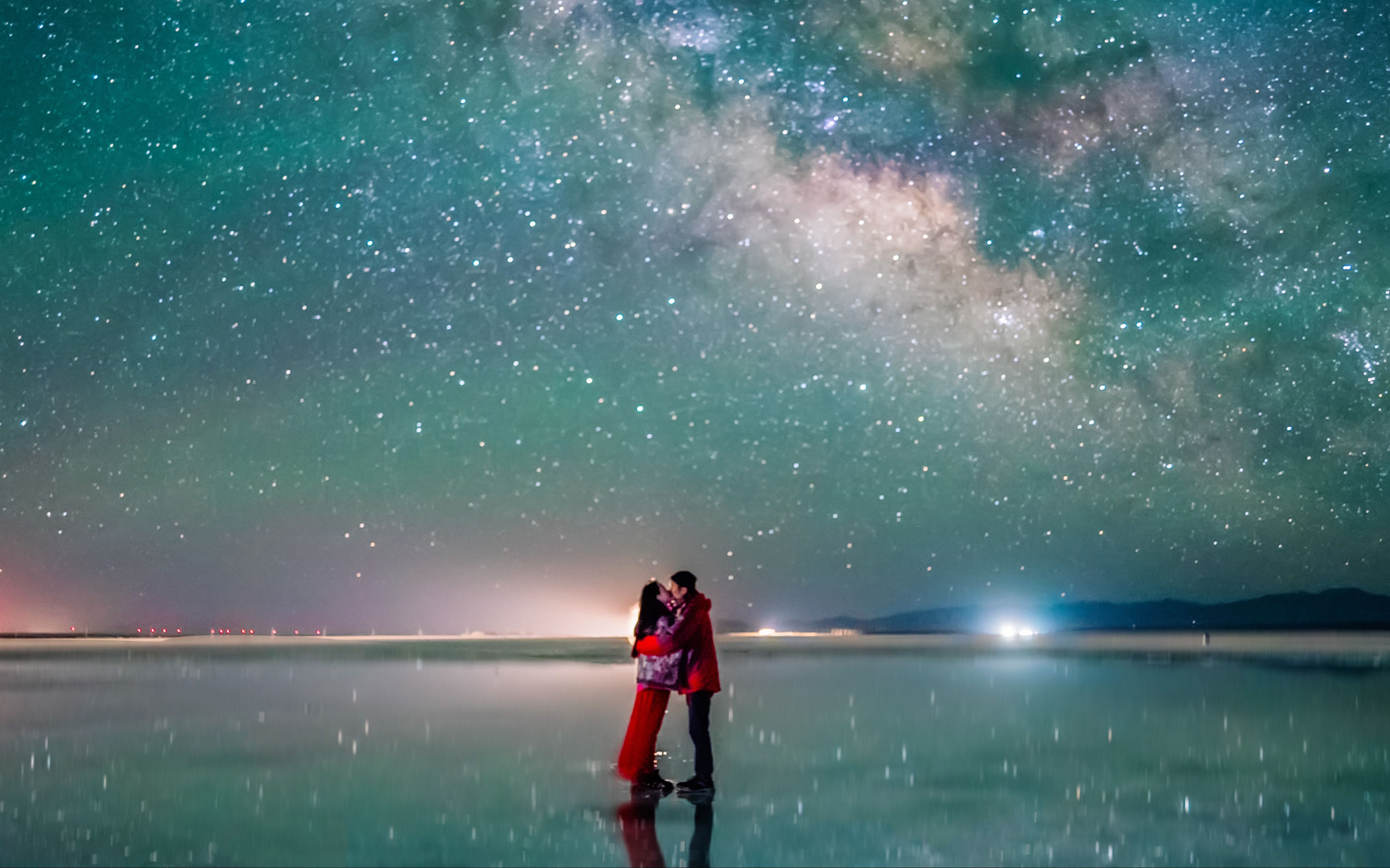 今年最适合约会&表白的【英仙座流星雨】来啦!这些流星雨知识,保准你用得上!约TA来看流星雨,甜甜的恋爱等着你!【快来跟星空摄影师小姐姐一起看...