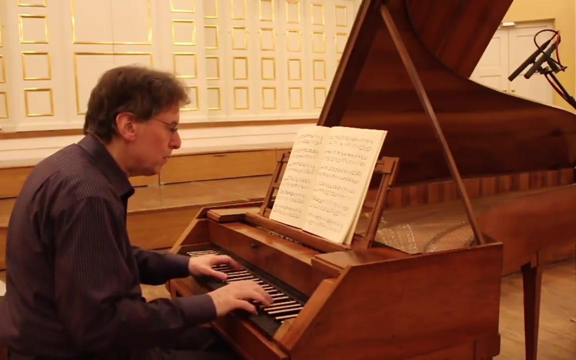 [图]Robert Levin plays Mozart on Mozart's piano罗伯特·莱文在莫扎特的钢琴上演奏奏鸣曲K.570片段并讲解