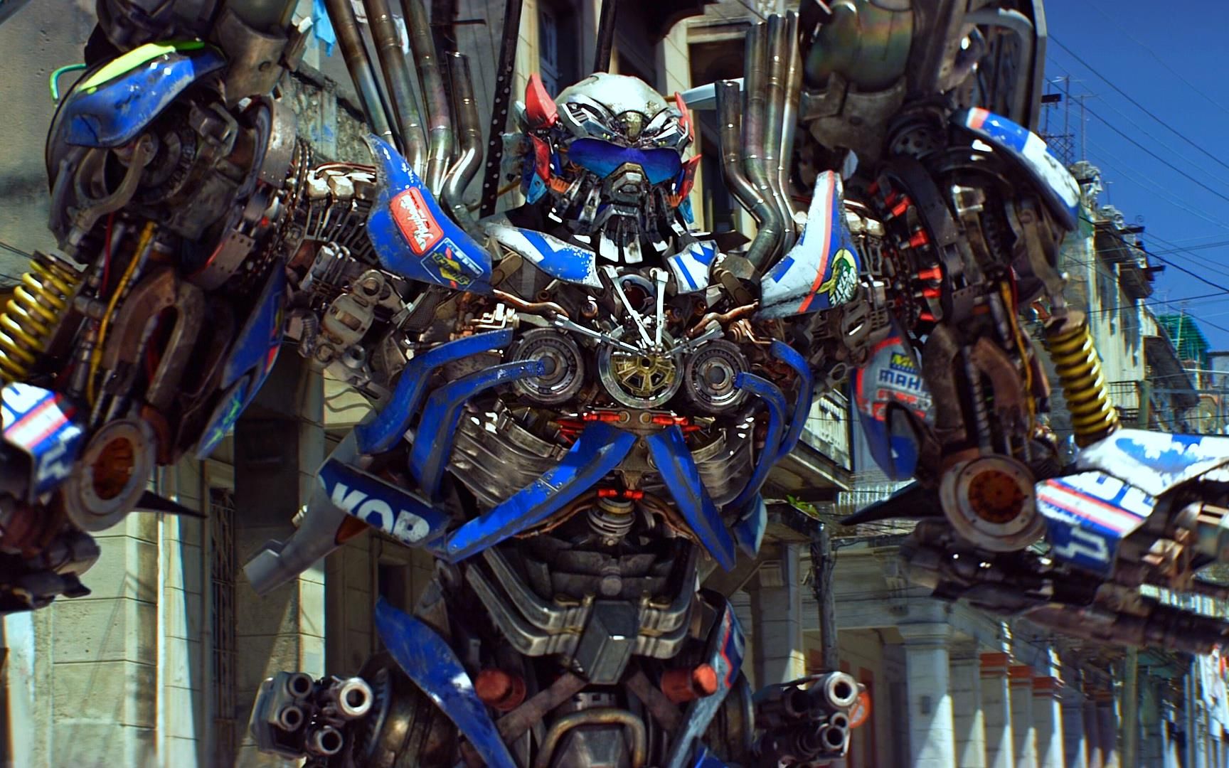 变形金刚之雷霆拯救队:手段强硬的汽车人,行走的武器库!