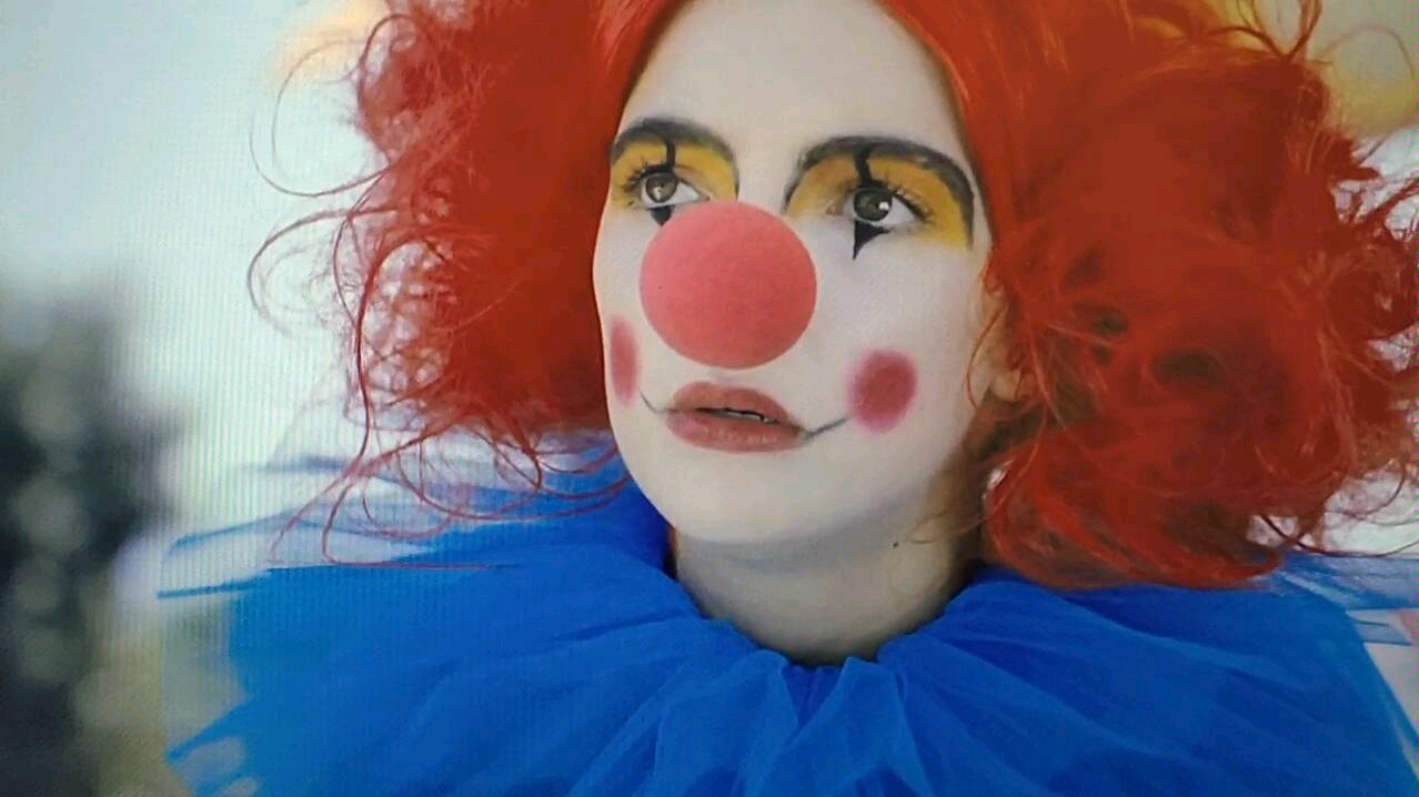 杀死伊芙小变态,小丑装