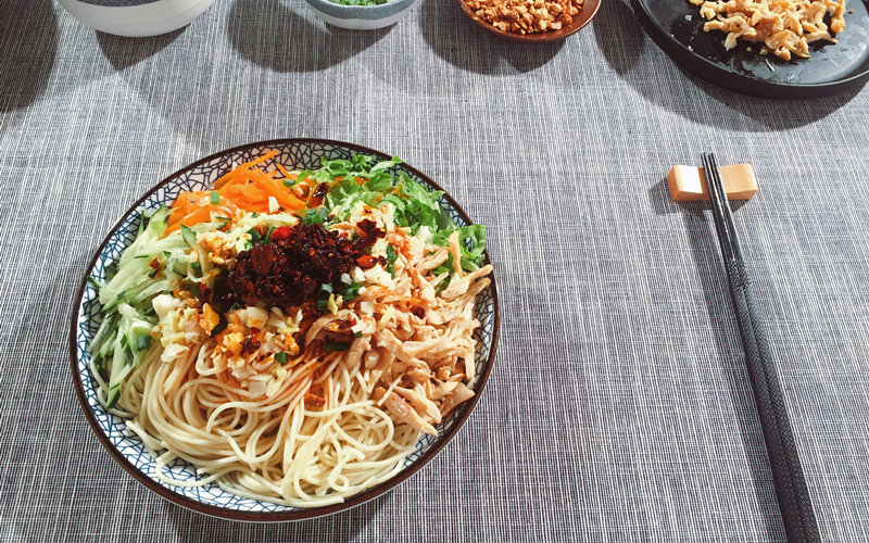 《目夕家作》便当特辑 红油鸡丝凉面