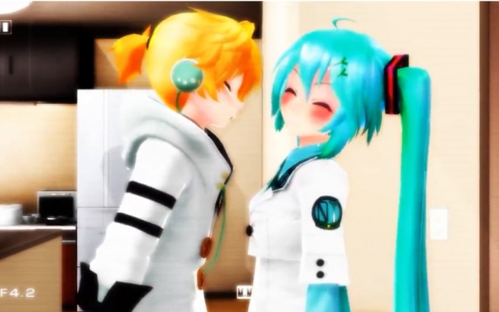 [图]{MMD}相信大家都想看些初音他們日的日常吧?來看這部LEN跟MIKU放鬆放鬆吧