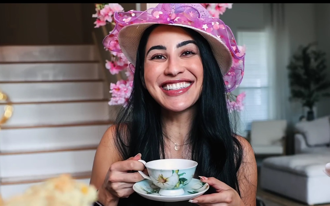 中文字幕【stephanie buttermore】边吃边聊近期生活更新/all in后