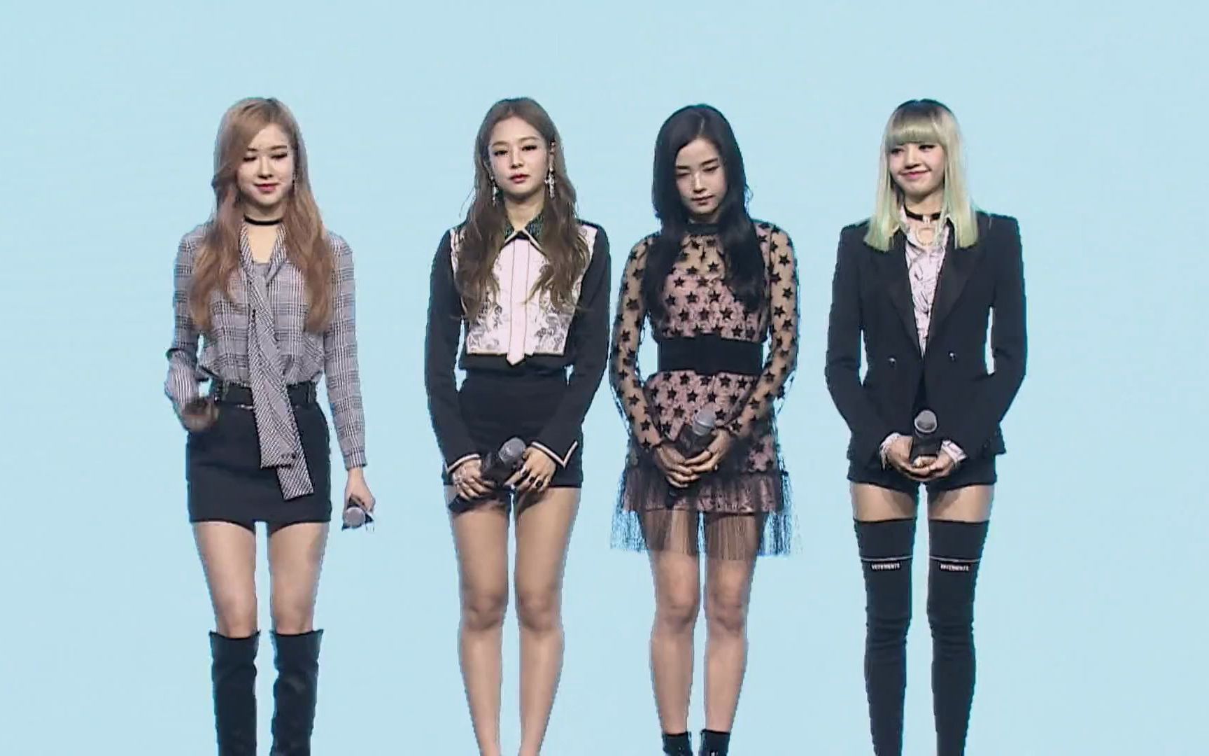 记录blackpink出道照亮天空