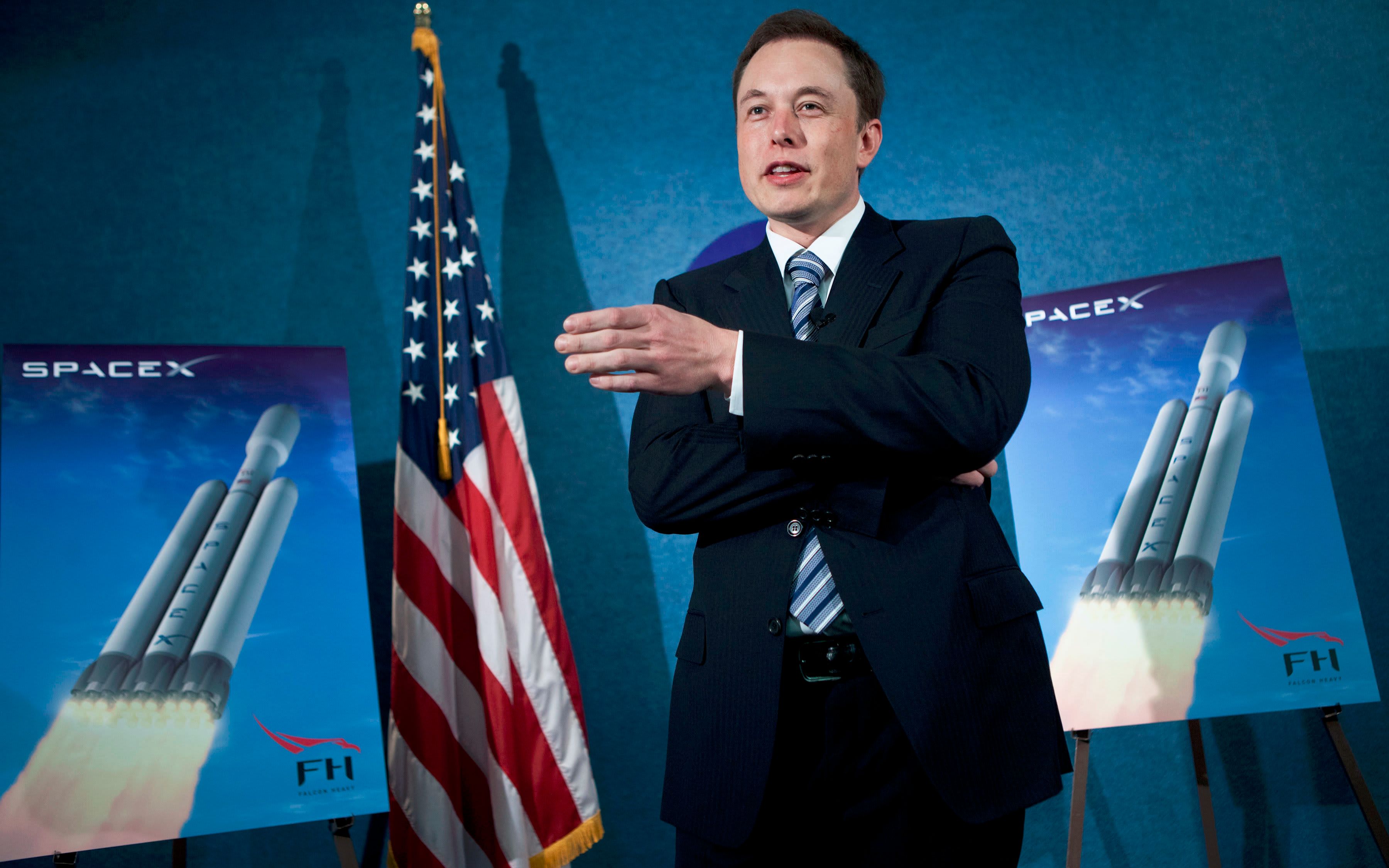 逐句精读《马斯克传》 | chapter 19-2 spacex如何拿下nasa的大订单?