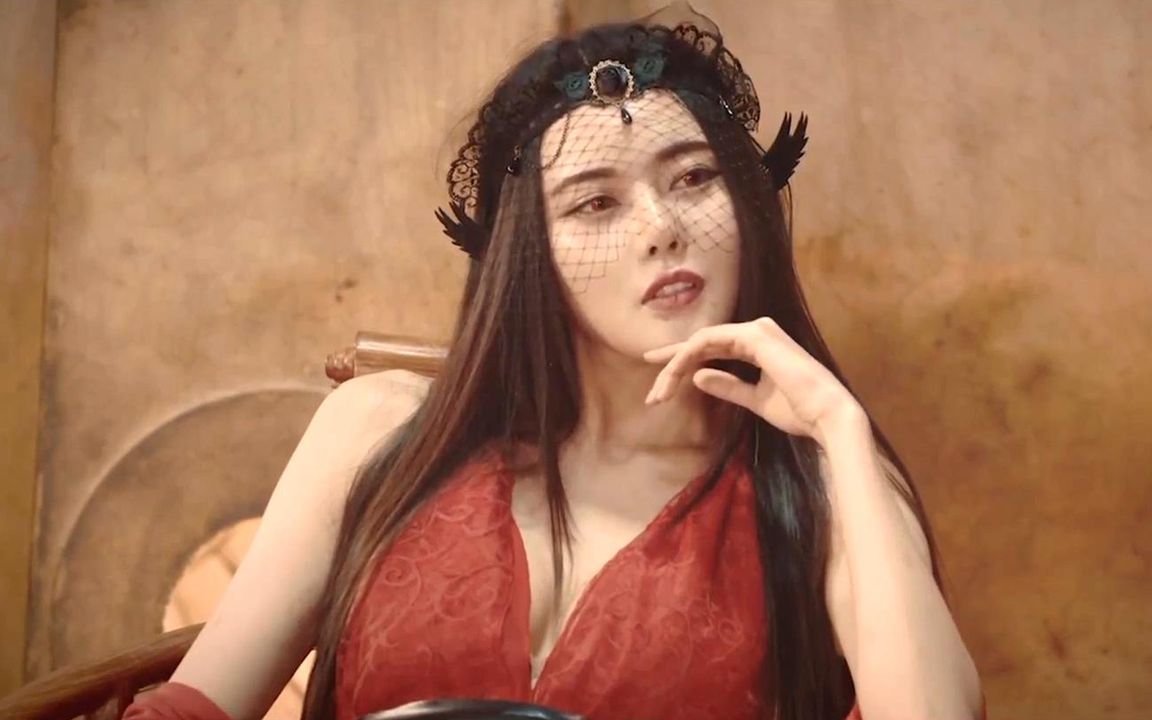 末日丧尸施虐丧尸女王一统所有丧尸丧尸为生存需按时交纳肉税