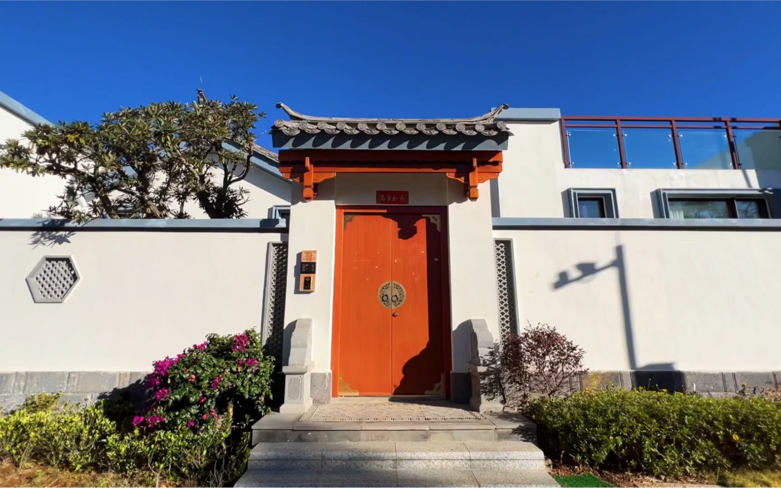 青山绿水间中式庭院在云南腾冲212平新中式合院别墅里故乡的原风景