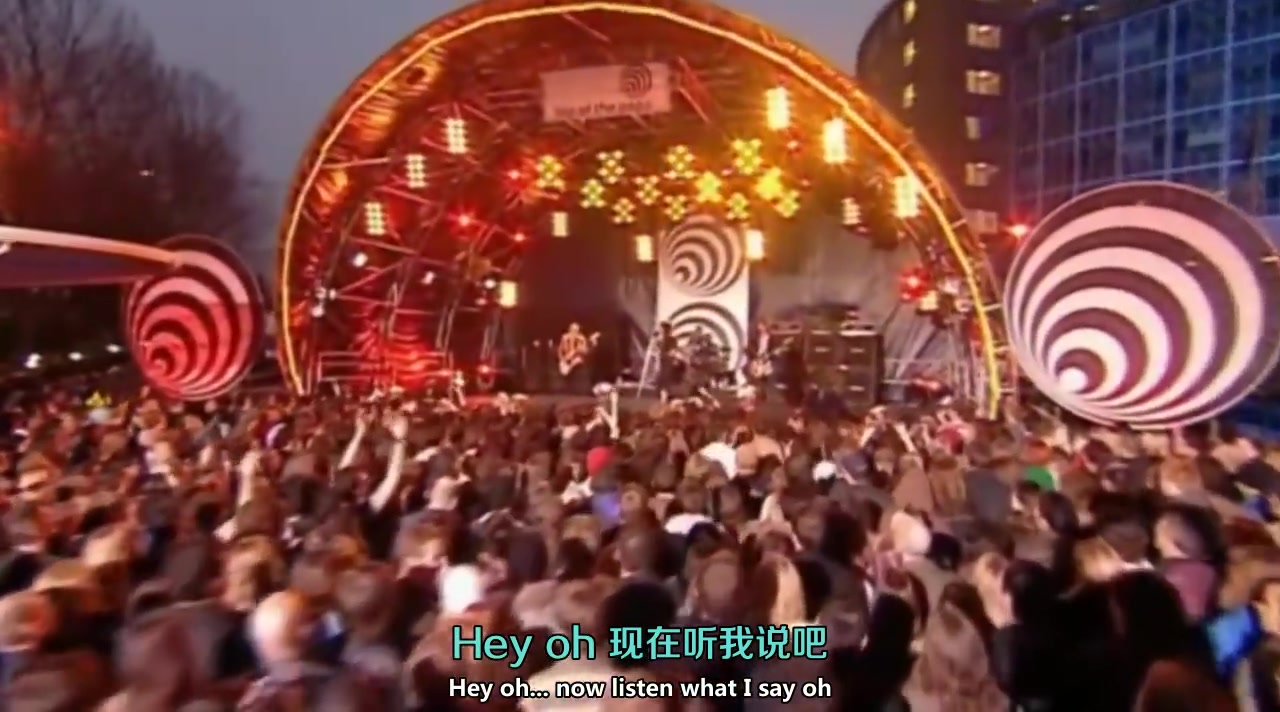 [图]【中英双字】【红辣椒】Red Hot Chili Peppers - Snow ((Hey Oh)) [Live]