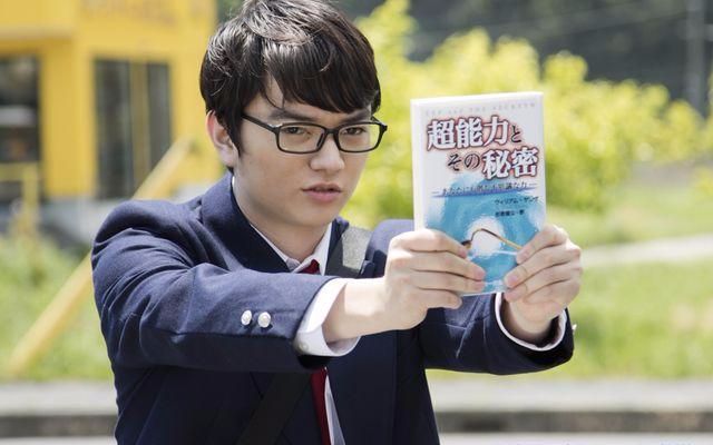 蛋蛋5分钟尬聊一部讲嘴炮意淫拯救世界的电影我们都是超能力者