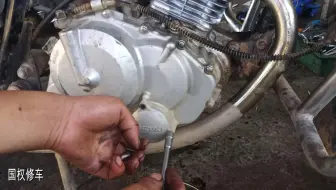摩托车换机油需要注意哪些技巧？师傅告诉你；让你的发动机更耐用
